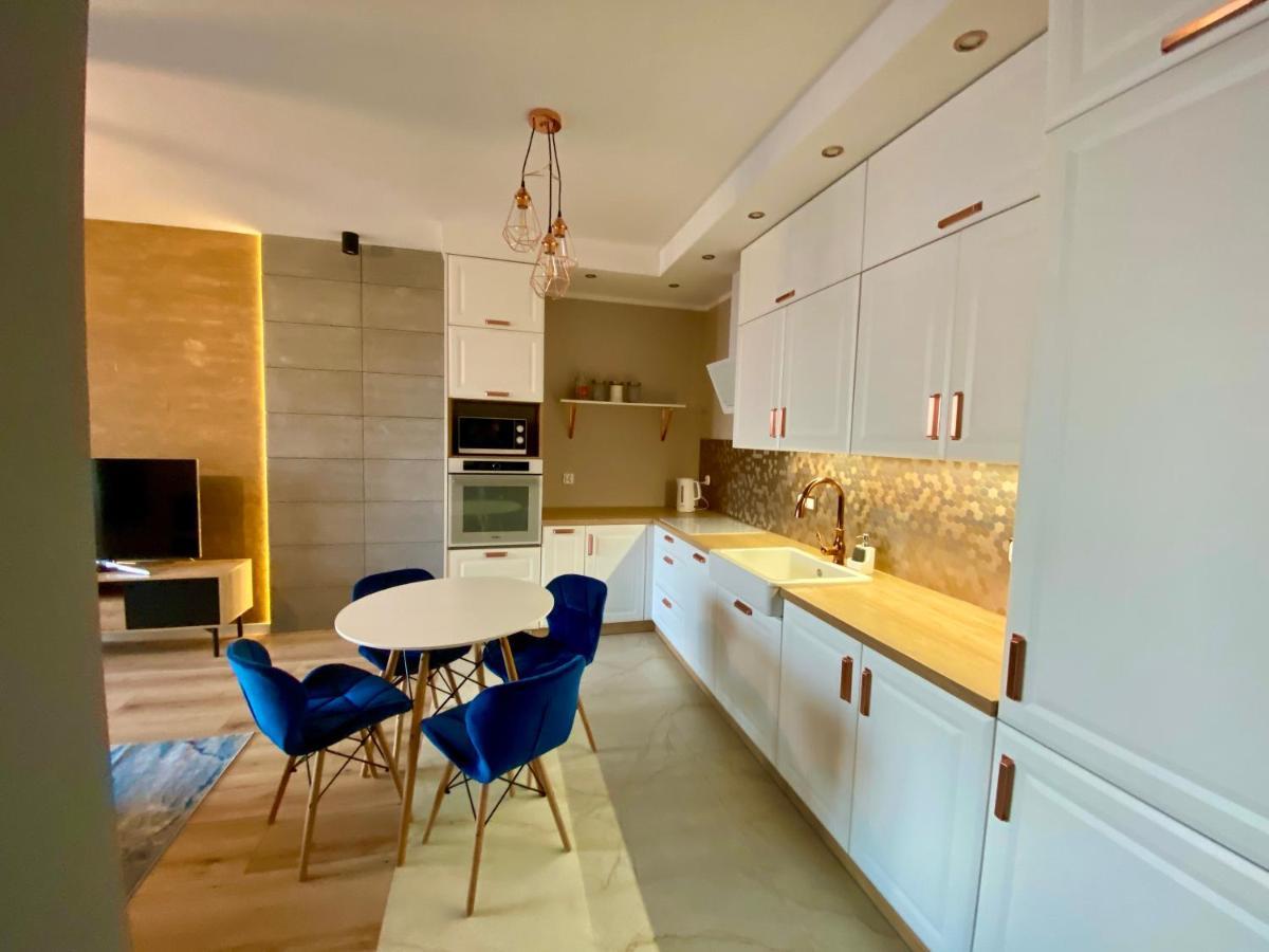 Apartament Pocztovia - Scisle Centrum, Prywatny Parking Елк Екстериор снимка